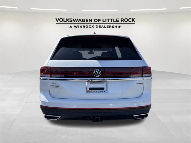 new 2025 Volkswagen Atlas car, priced at $49,107