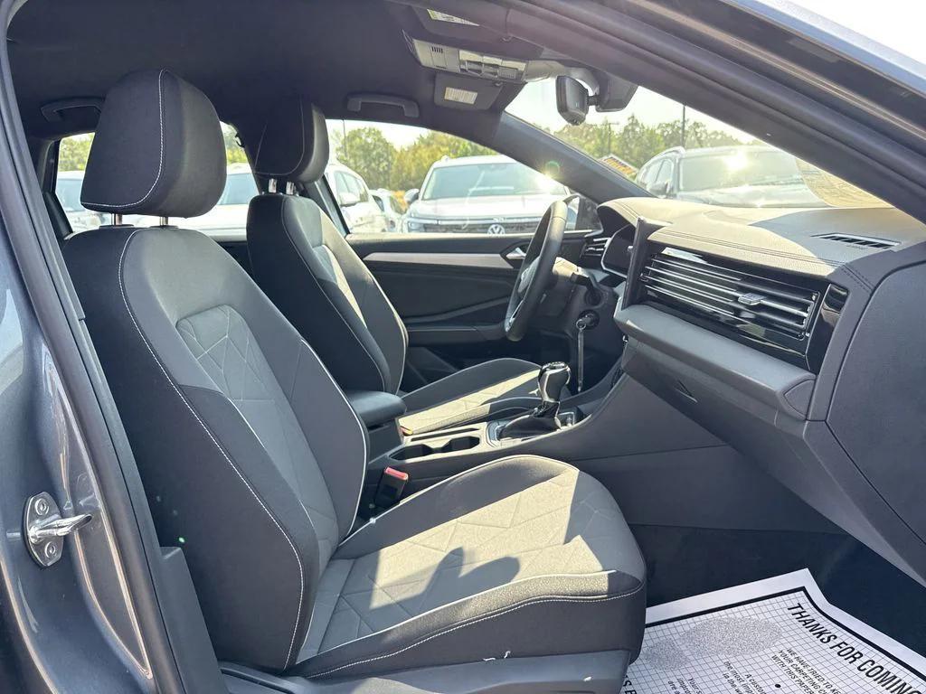 new 2025 Volkswagen Jetta car, priced at $25,500