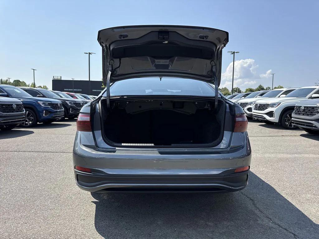 new 2025 Volkswagen Jetta car, priced at $25,500