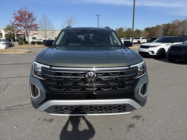 new 2025 Volkswagen Atlas car, priced at $45,404