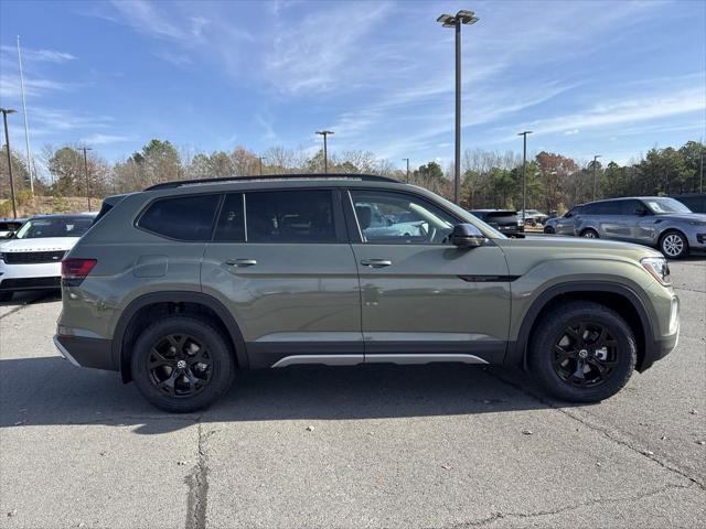 new 2025 Volkswagen Atlas car, priced at $45,404