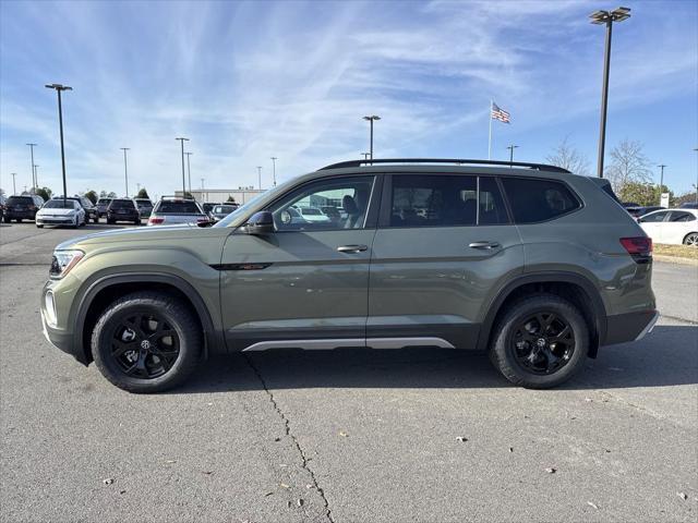 new 2025 Volkswagen Atlas car, priced at $45,404