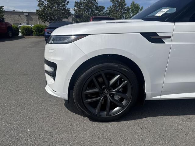 new 2025 Land Rover Range Rover Sport car, priced at $119,645