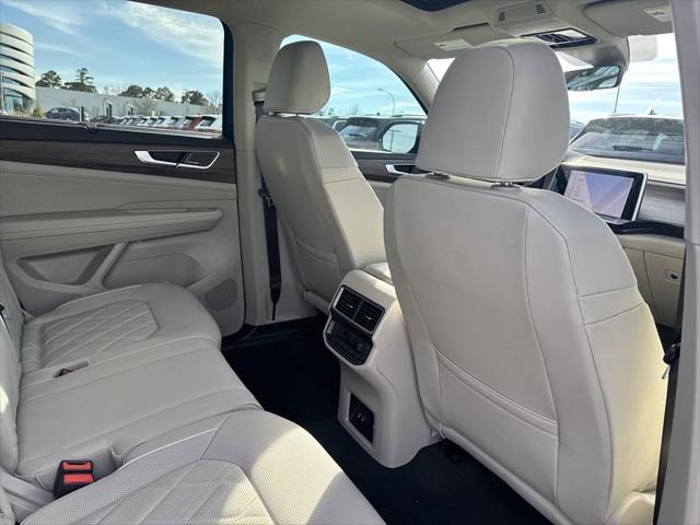 new 2025 Volkswagen Atlas car, priced at $51,411