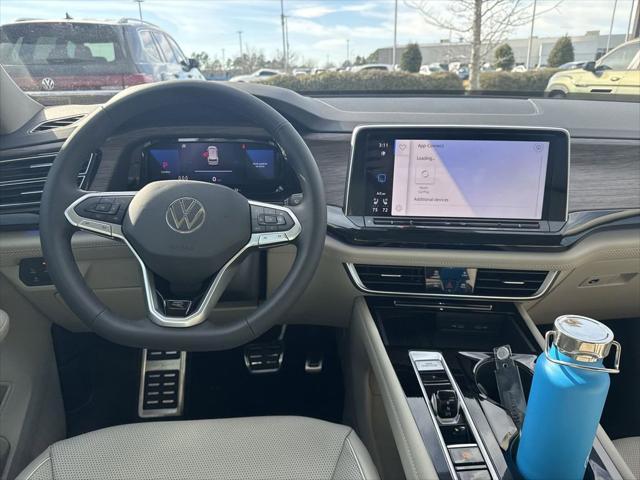 new 2025 Volkswagen Atlas car, priced at $51,411