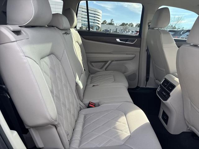 new 2025 Volkswagen Atlas car, priced at $51,411