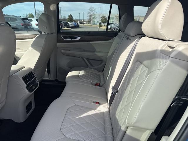 new 2025 Volkswagen Atlas car, priced at $51,411