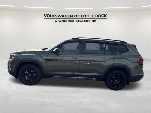 new 2025 Volkswagen Atlas car, priced at $45,646