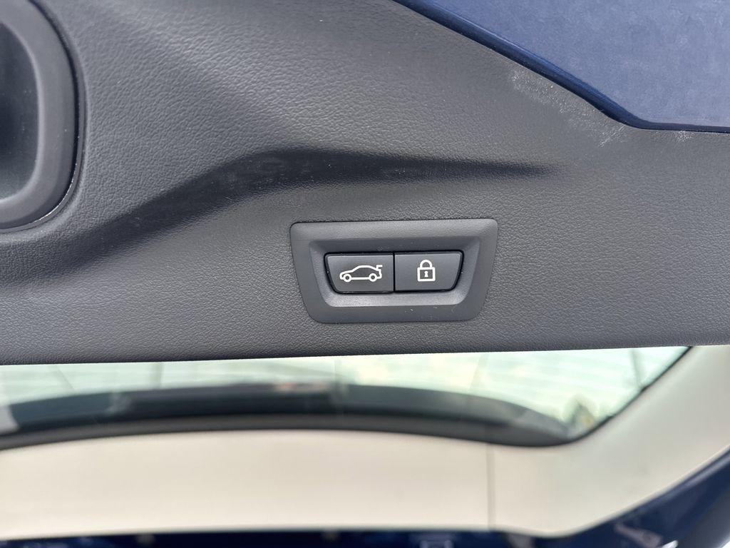 used 2020 BMW X7 car, priced at $33,250