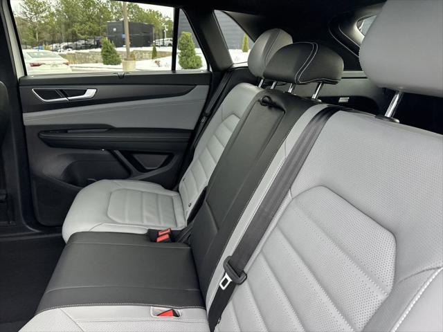 new 2025 Volkswagen Atlas Cross Sport car, priced at $48,417