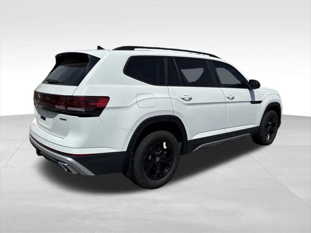 new 2025 Volkswagen Atlas car, priced at $47,271