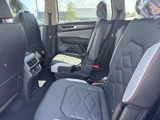 new 2025 Volkswagen Atlas car, priced at $47,271
