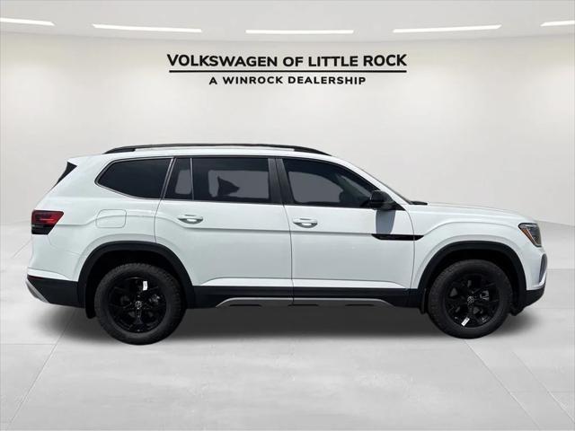 new 2025 Volkswagen Atlas car, priced at $48,771