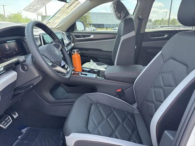 new 2025 Volkswagen Atlas car, priced at $47,271
