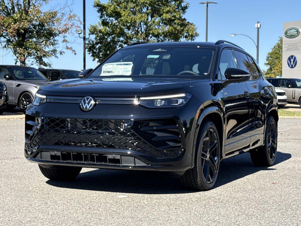 new 2026 Volkswagen Tiguan car, priced at $39,726