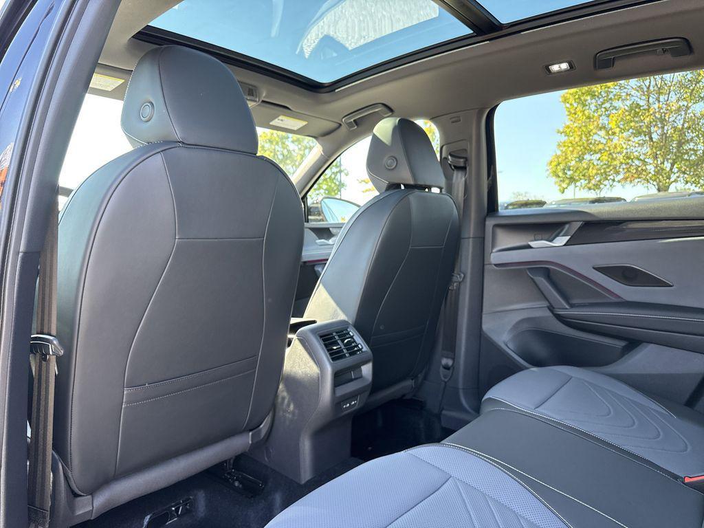 new 2026 Volkswagen Tiguan car, priced at $39,000