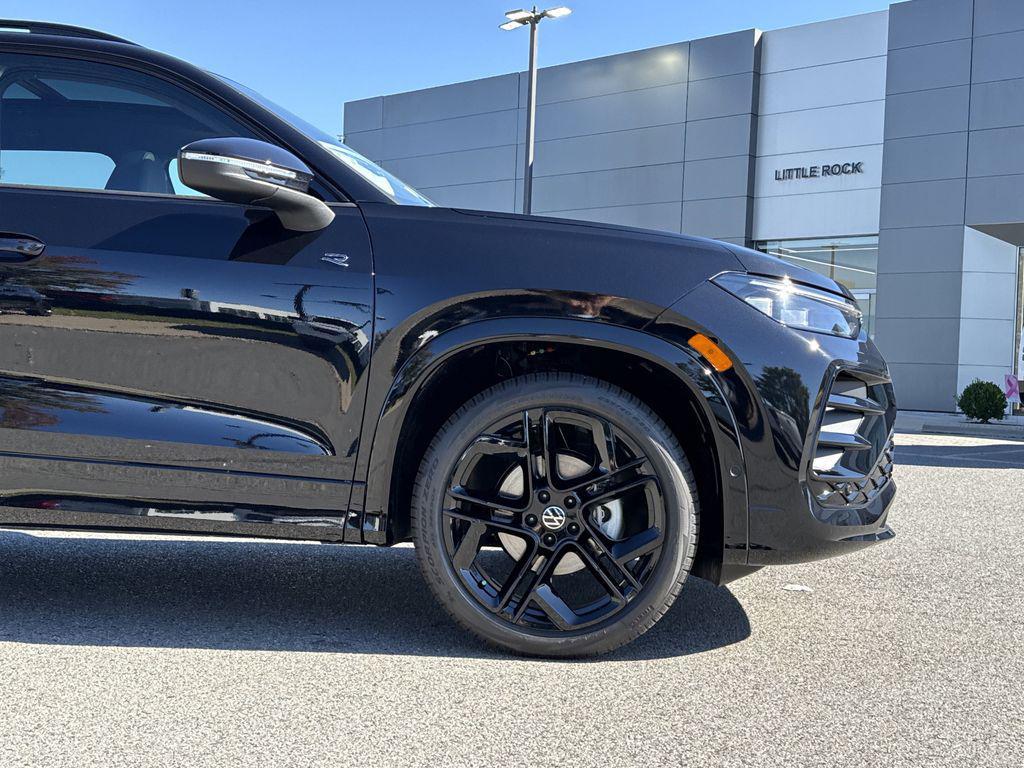 new 2026 Volkswagen Tiguan car, priced at $39,000