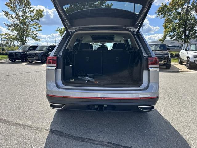 new 2024 Volkswagen Atlas car, priced at $39,365