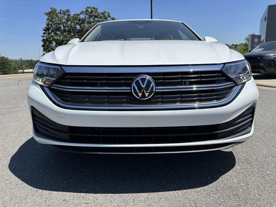 new 2024 Volkswagen Jetta car, priced at $25,739