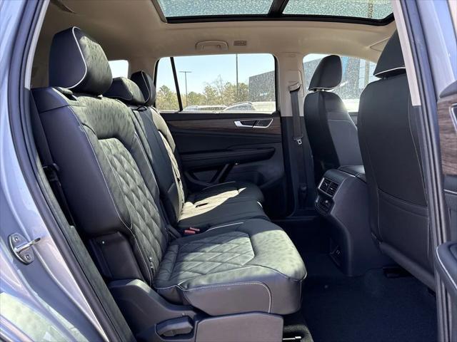 new 2025 Volkswagen Atlas car, priced at $51,411