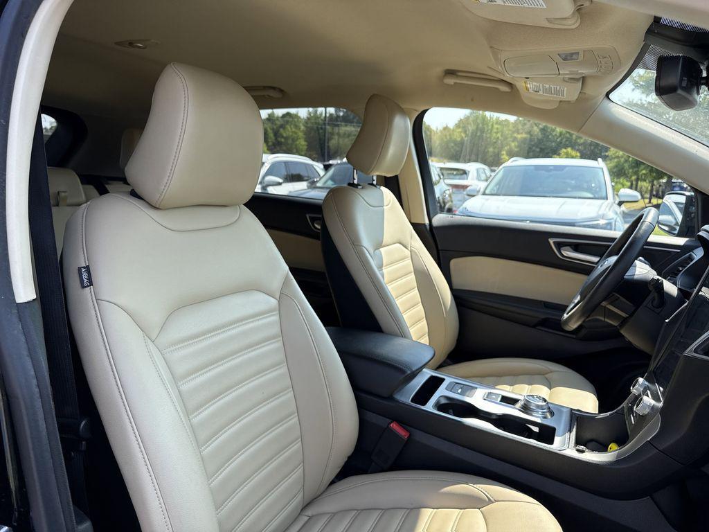 used 2022 Ford Edge car, priced at $18,500