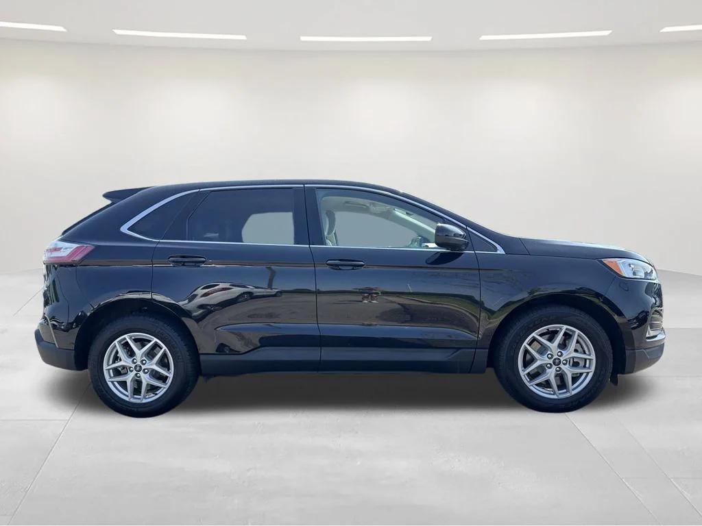 used 2022 Ford Edge car, priced at $16,500
