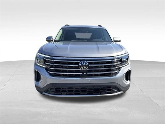 new 2025 Volkswagen Atlas car, priced at $43,339