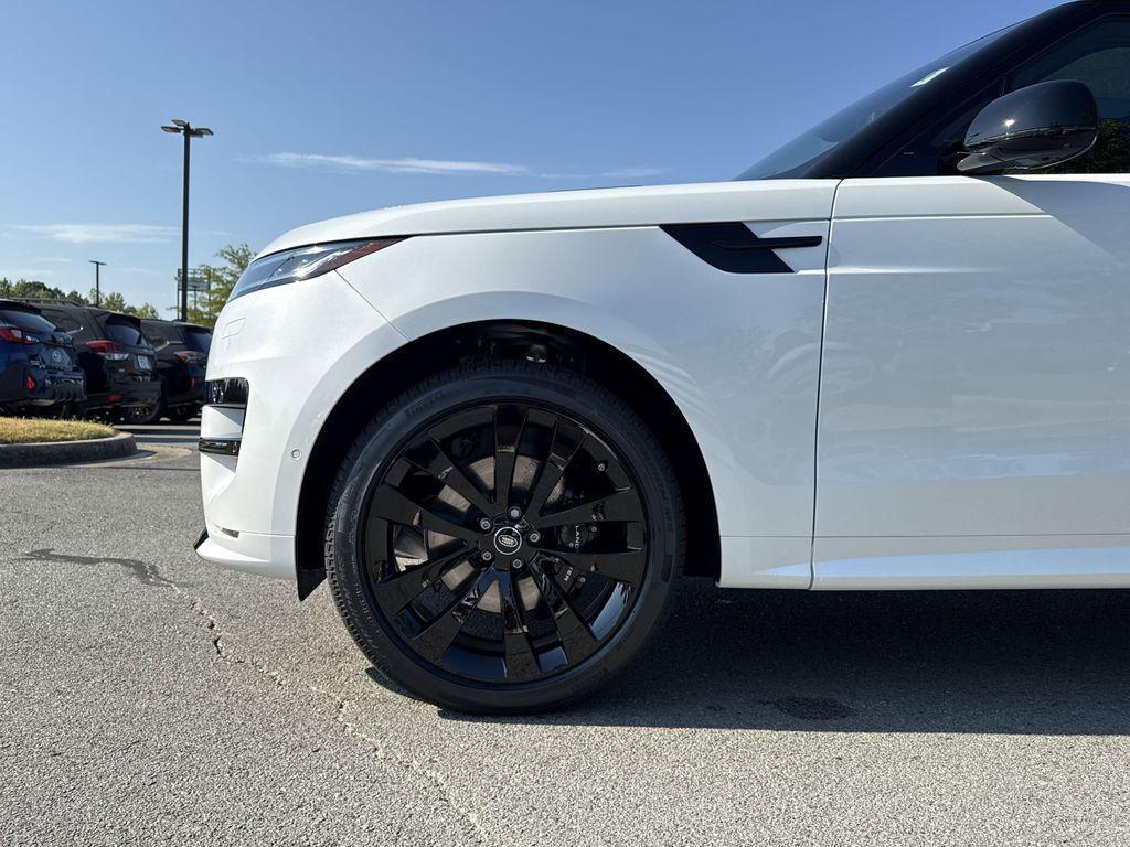 new 2025 Land Rover Range Rover Sport car, priced at $102,080