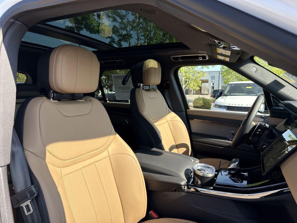 new 2025 Land Rover Range Rover Sport car, priced at $102,080