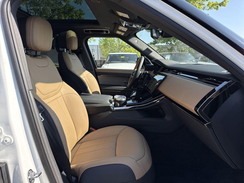new 2025 Land Rover Range Rover Sport car, priced at $102,080