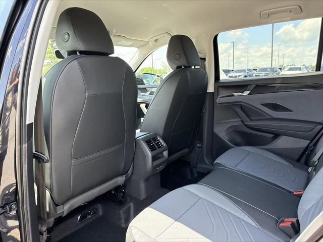 new 2025 Volkswagen Tiguan car, priced at $33,750