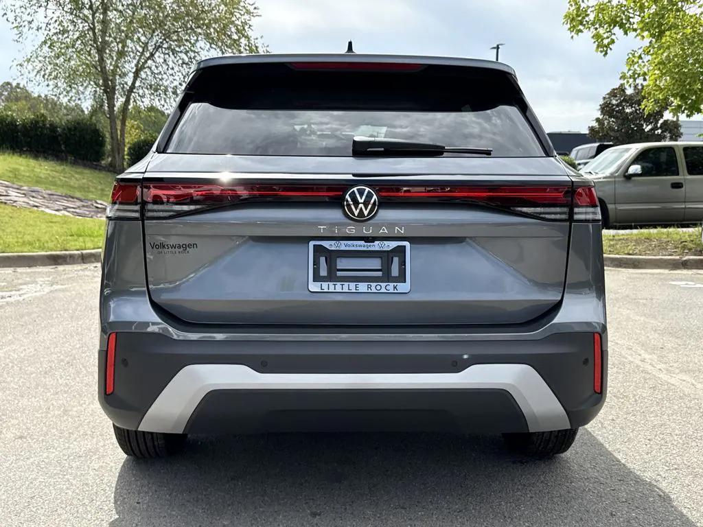 new 2025 Volkswagen Tiguan car, priced at $31,336