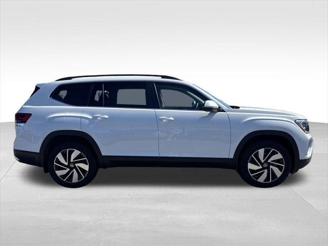 new 2025 Volkswagen Atlas car, priced at $44,061