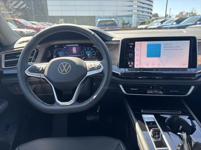 new 2025 Volkswagen Atlas car, priced at $44,061