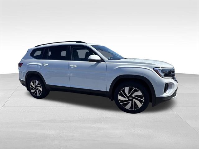 new 2025 Volkswagen Atlas car, priced at $44,061