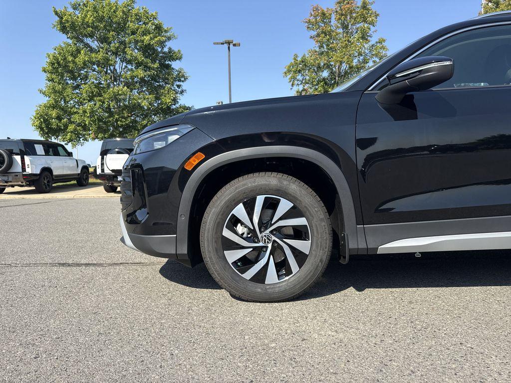 new 2025 Volkswagen Tiguan car, priced at $31,241