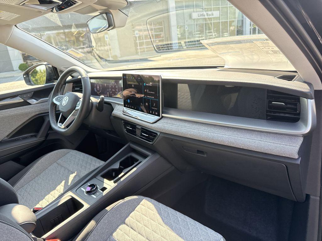 new 2025 Volkswagen Tiguan car, priced at $31,241