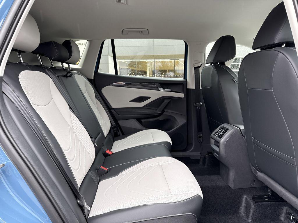 new 2025 Volkswagen Tiguan car, priced at $34,980