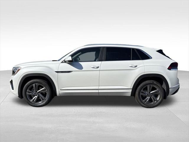 new 2024 Volkswagen Atlas Cross Sport car, priced at $44,635