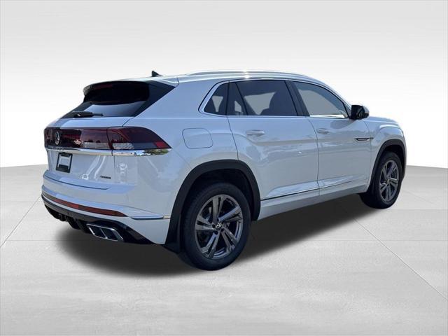 new 2024 Volkswagen Atlas Cross Sport car, priced at $44,635