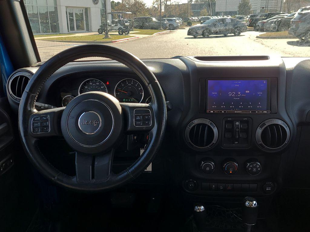 used 2015 Jeep Wrangler Unlimited car, priced at $17,000
