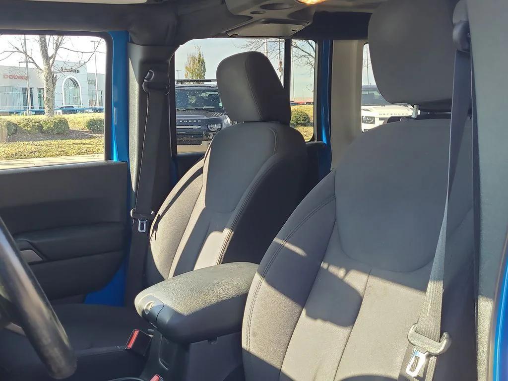 used 2015 Jeep Wrangler Unlimited car, priced at $17,000