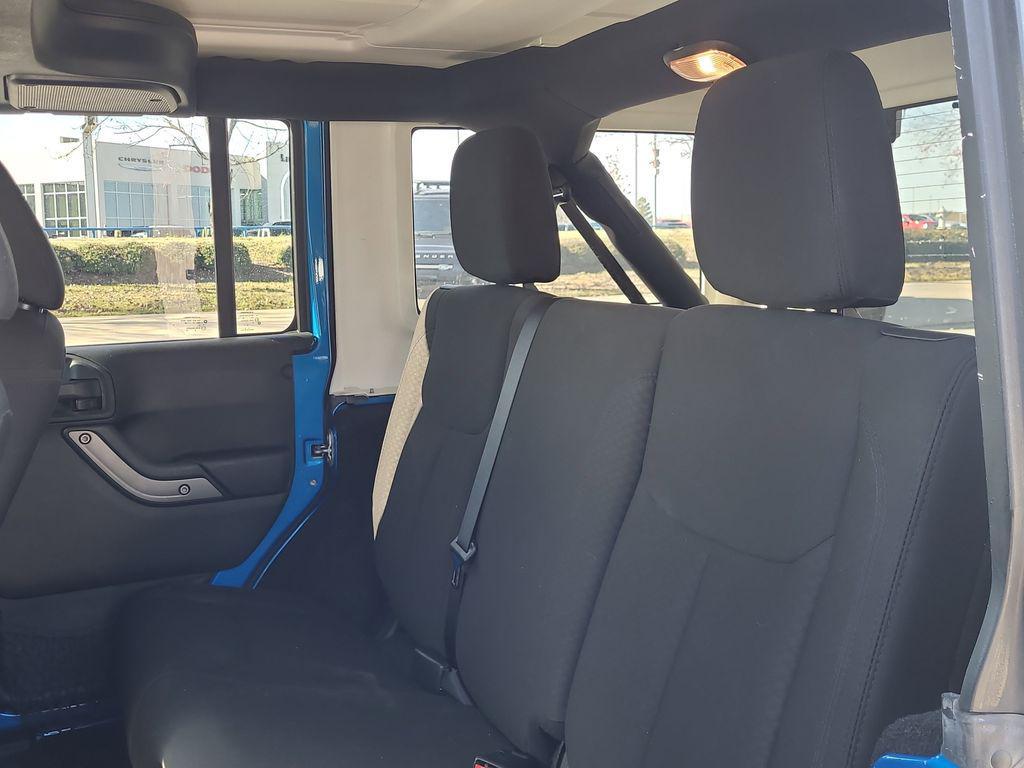 used 2015 Jeep Wrangler Unlimited car, priced at $17,000