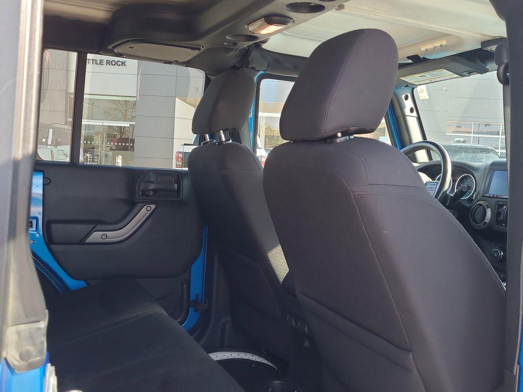 used 2015 Jeep Wrangler Unlimited car, priced at $17,000