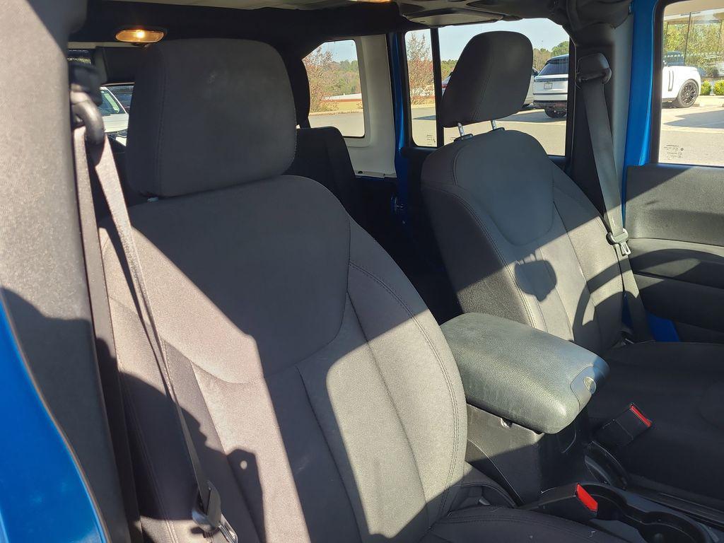 used 2015 Jeep Wrangler Unlimited car, priced at $17,000