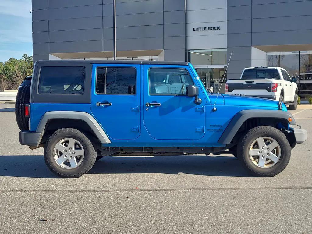 used 2015 Jeep Wrangler Unlimited car, priced at $17,000