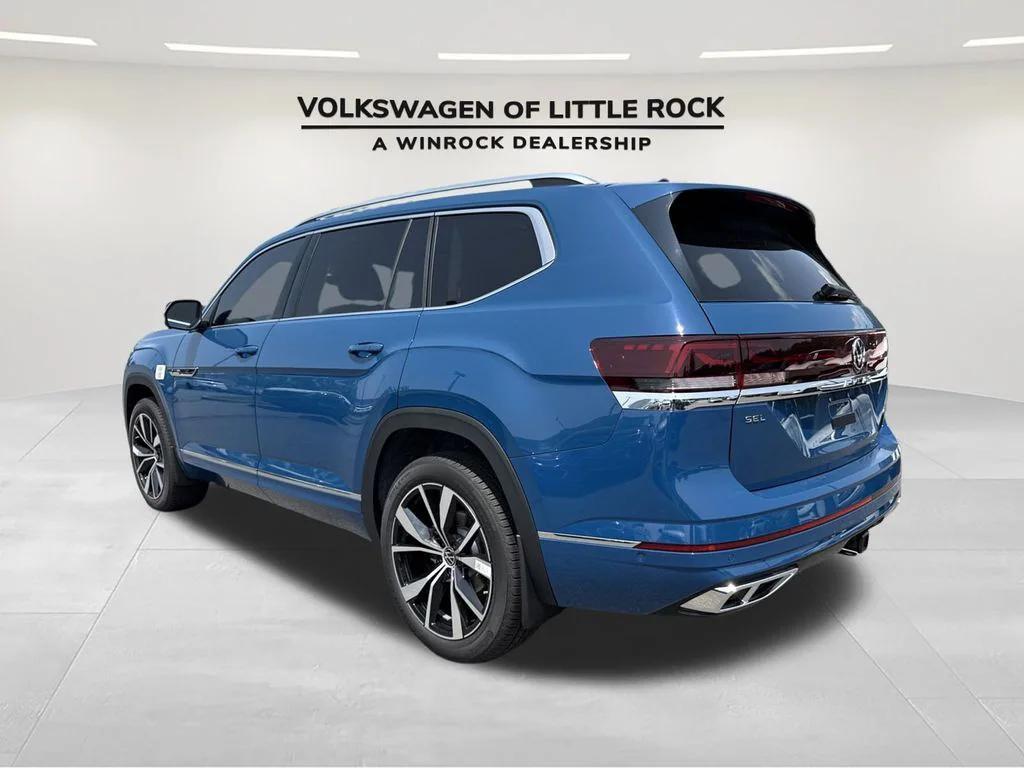 new 2025 Volkswagen Atlas car, priced at $54,709