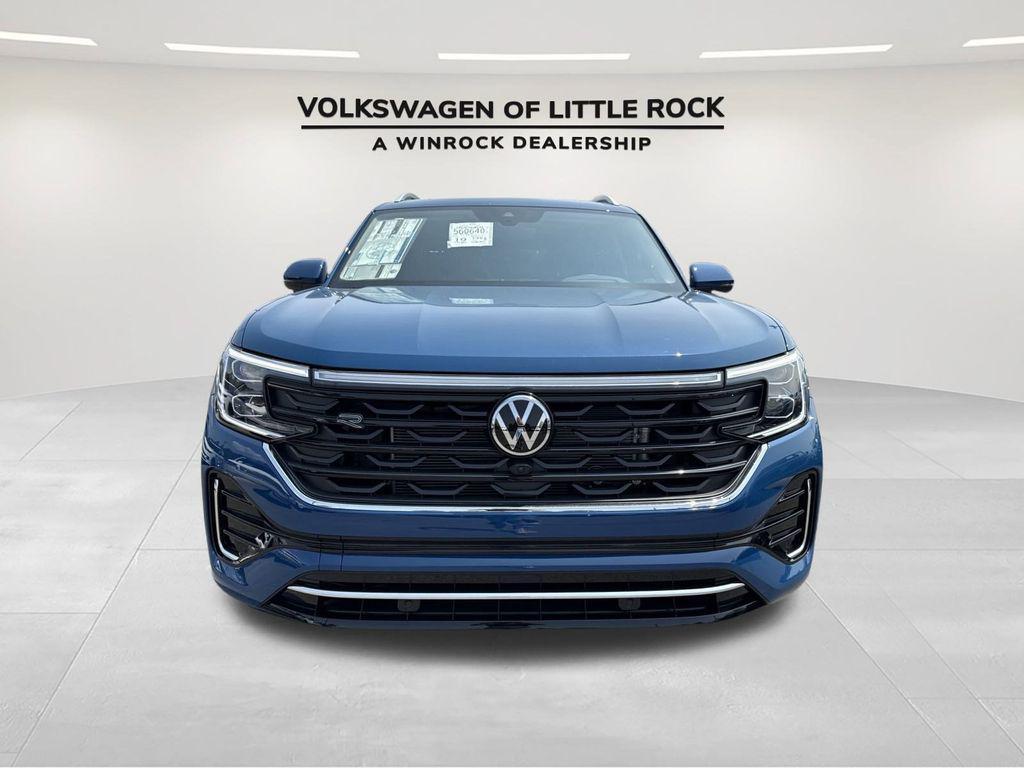 new 2025 Volkswagen Atlas car, priced at $54,709