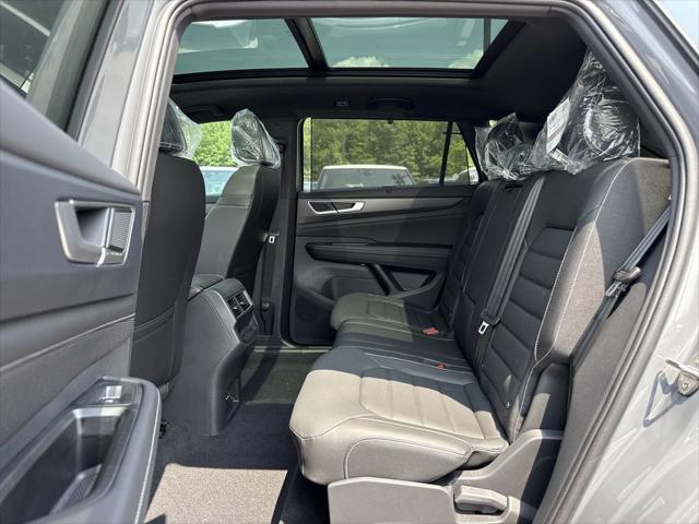 new 2025 Volkswagen Atlas Cross Sport car, priced at $50,045