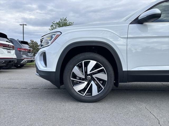 new 2024 Volkswagen Atlas car, priced at $37,570